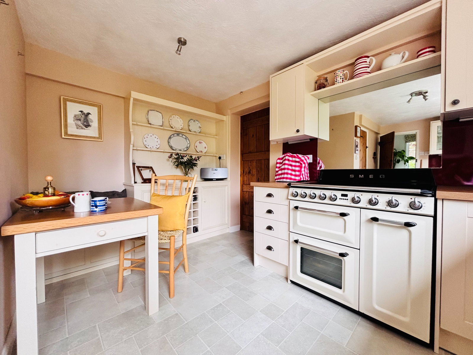 Semi Detached House in Tonbridge