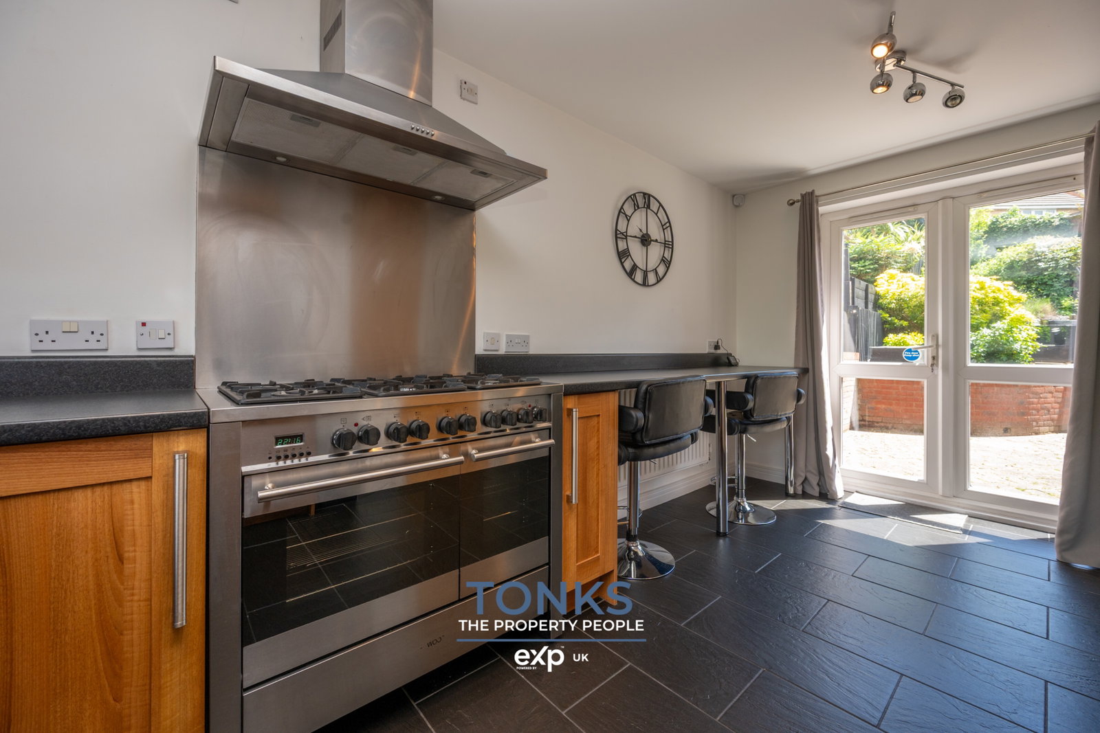 Semi Detached House in Halesowen