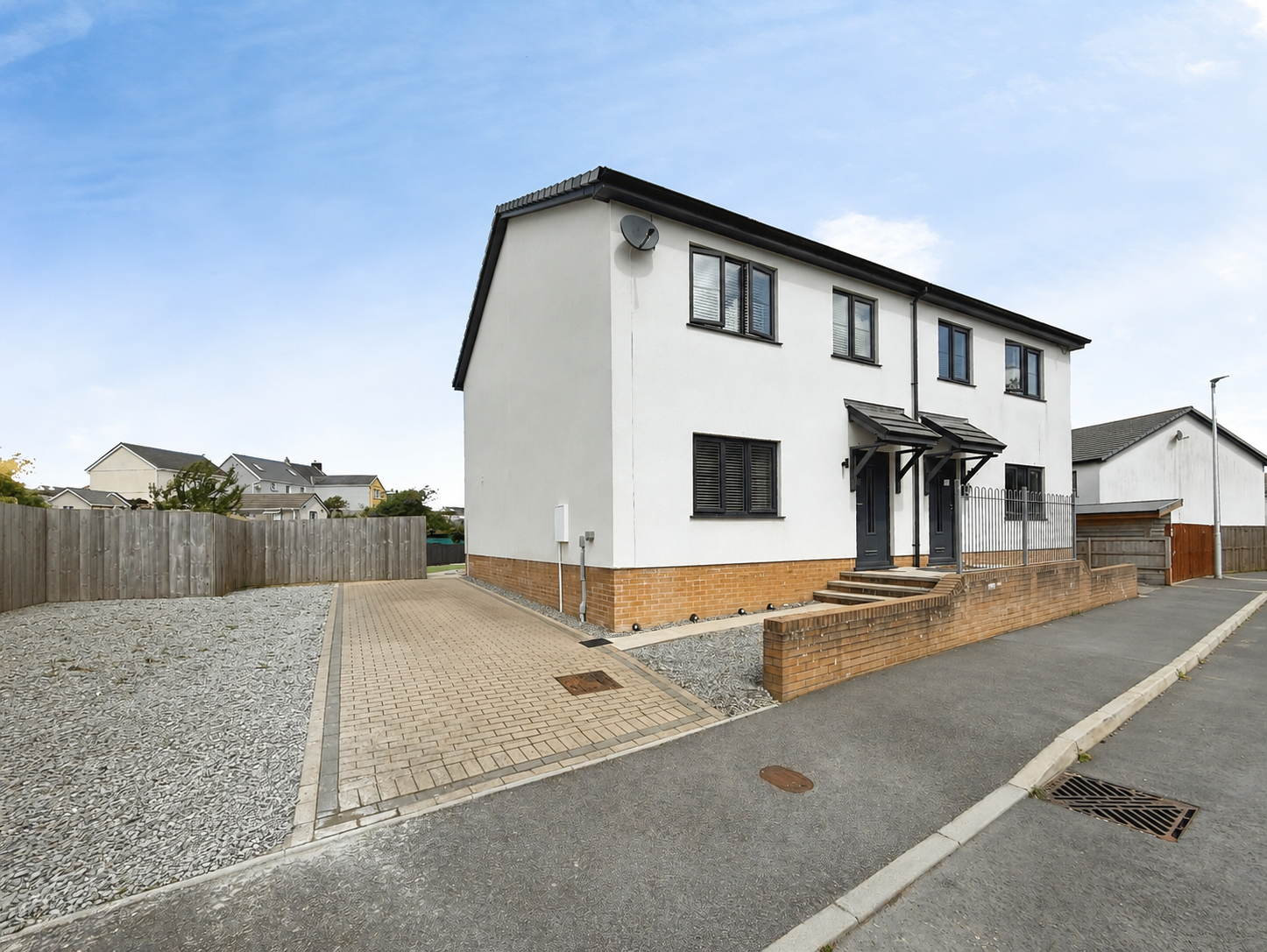 Semi Detached House in Llanelli