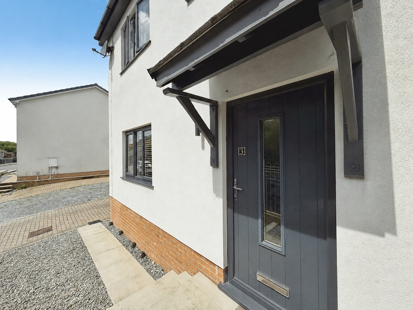Semi Detached House in Llanelli
