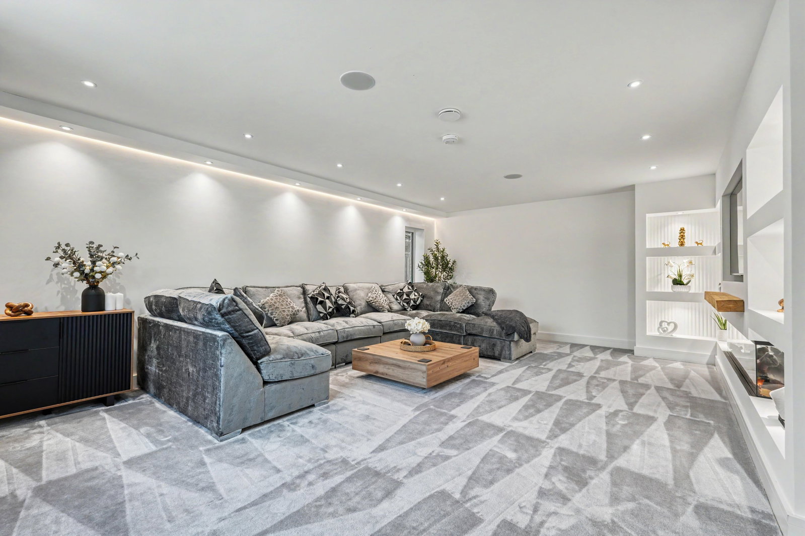 Detached House in Moresby Parks 