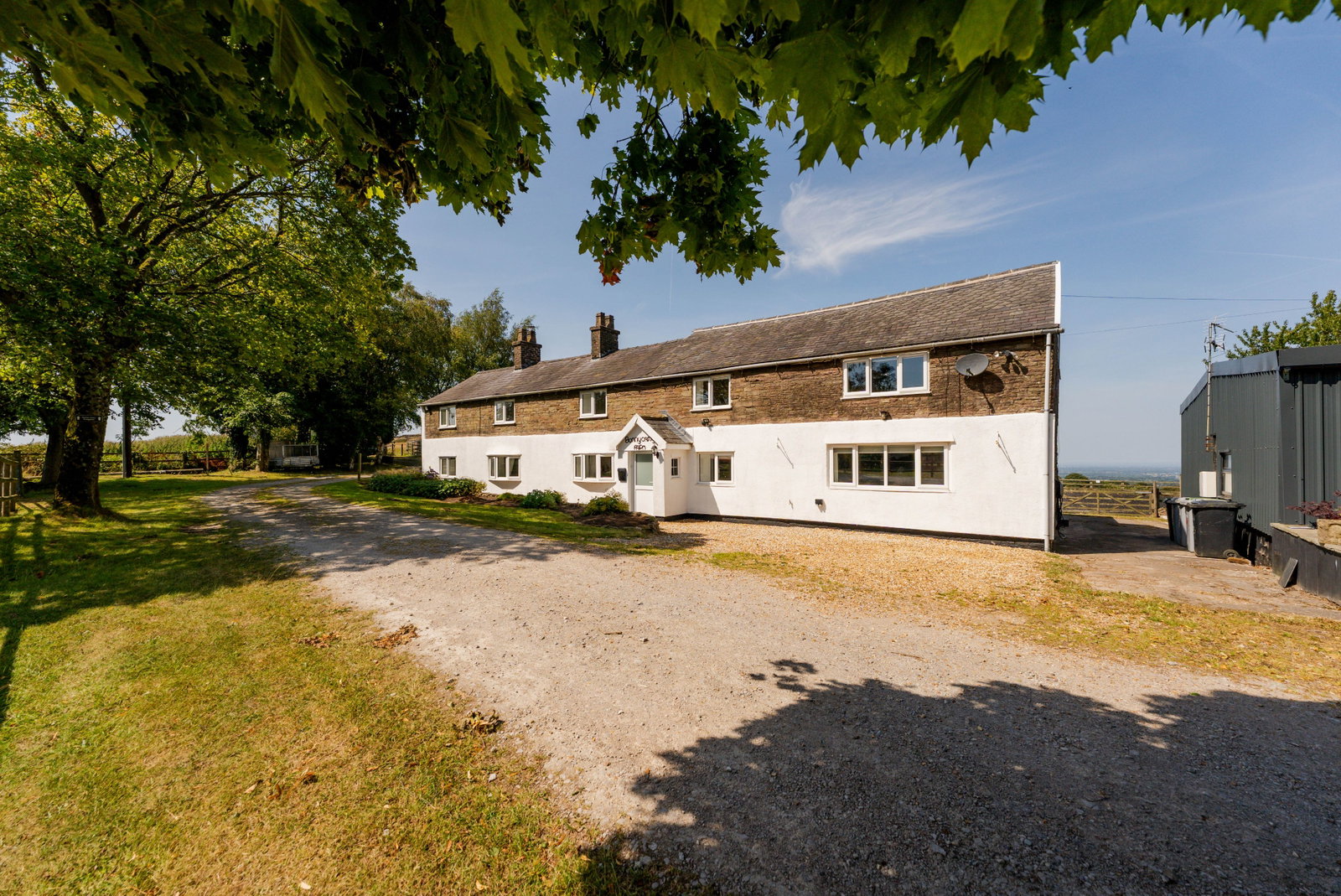 Detached House for sale in Macclesfield, Back Eddisbury Road, Macclesfield, 4166 m²