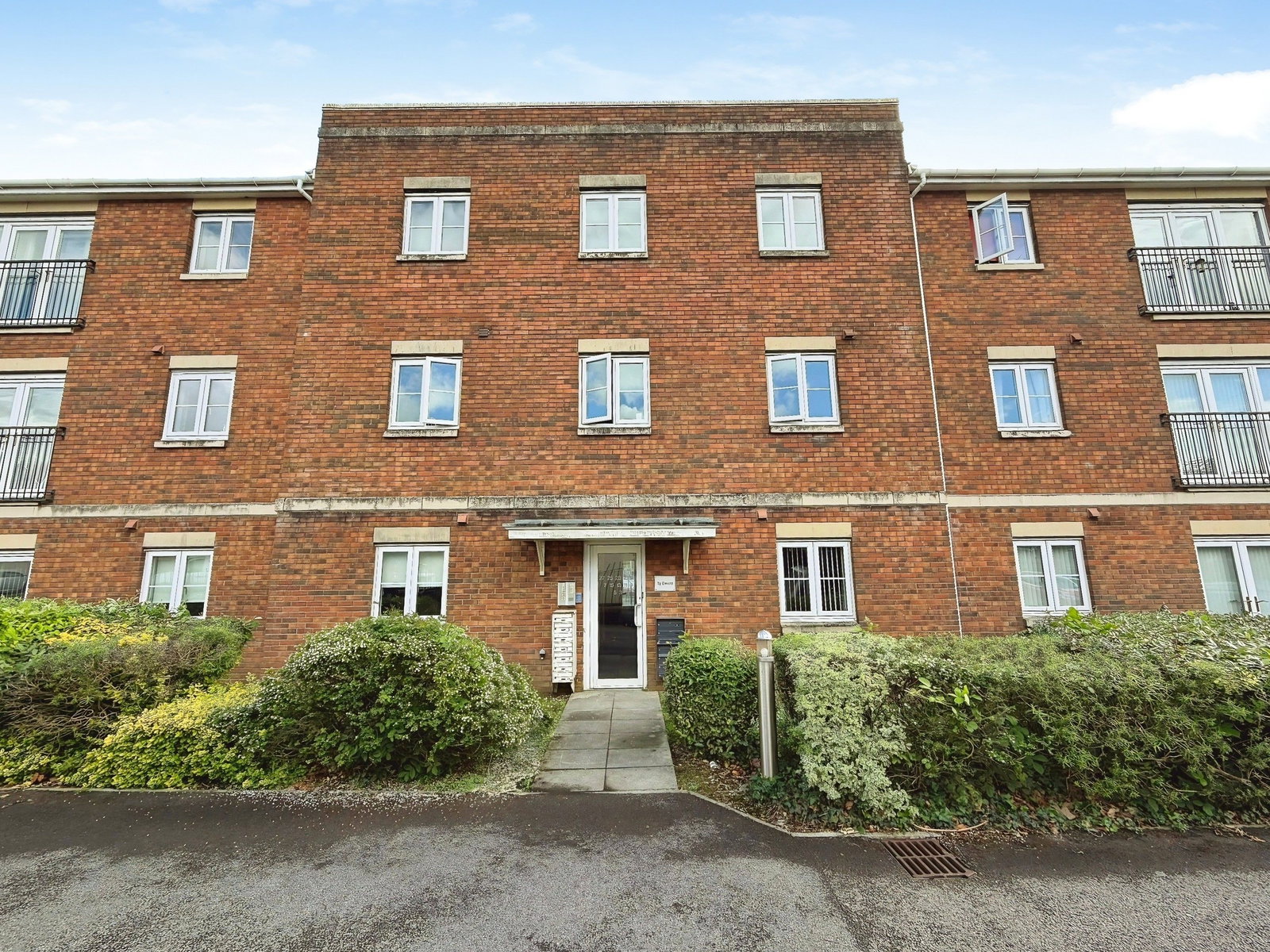 Flat in Swansea