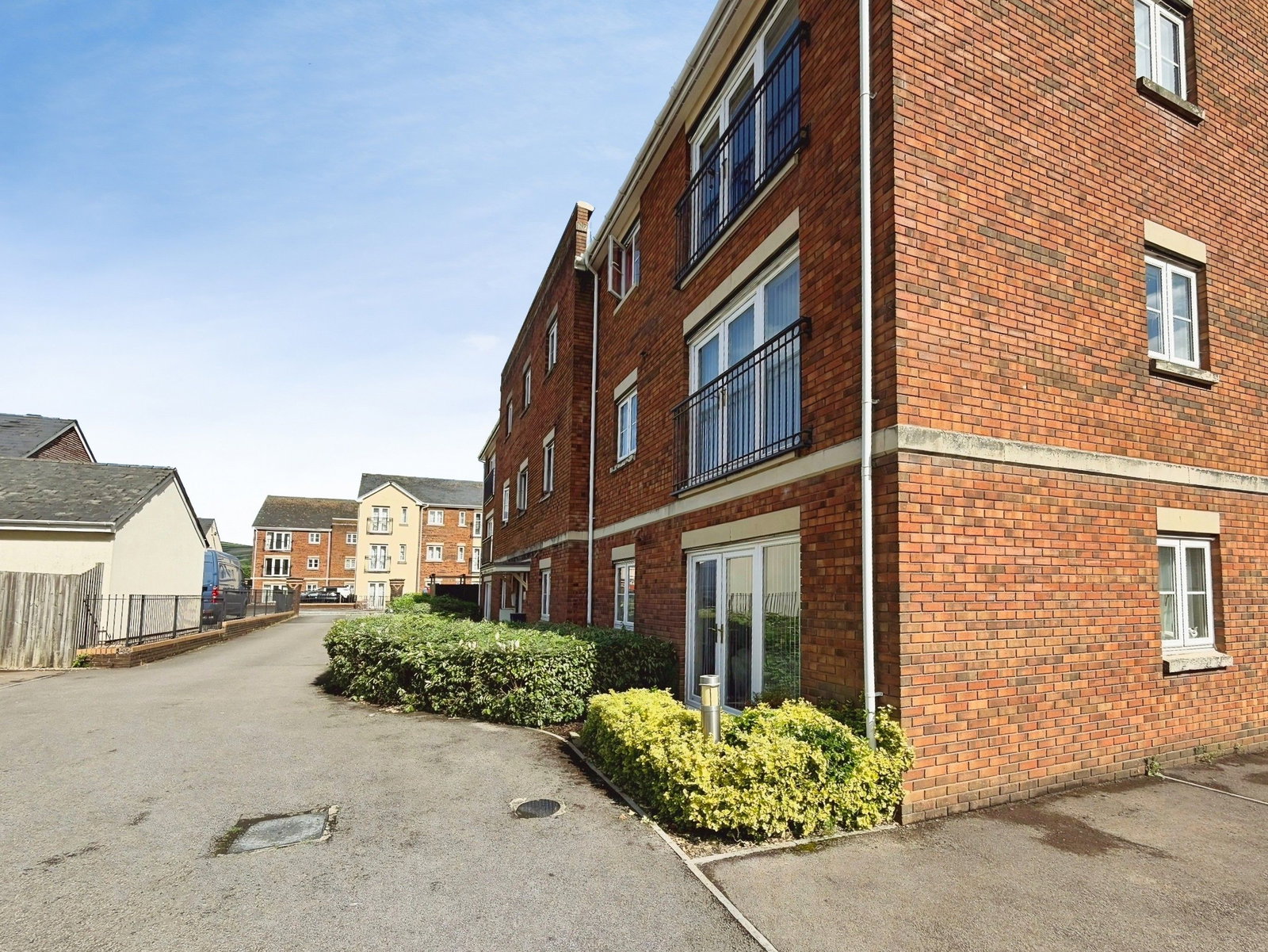 Flat in Swansea