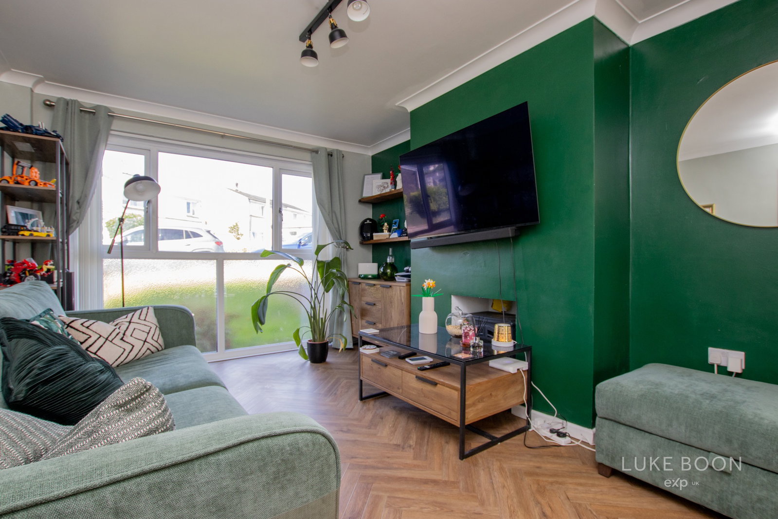 Semi Detached House in Plymouth
