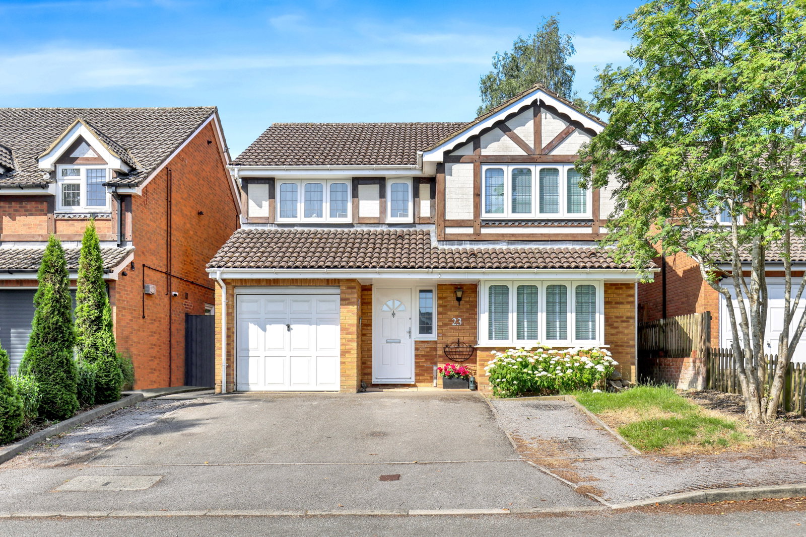 Detached House in Alton