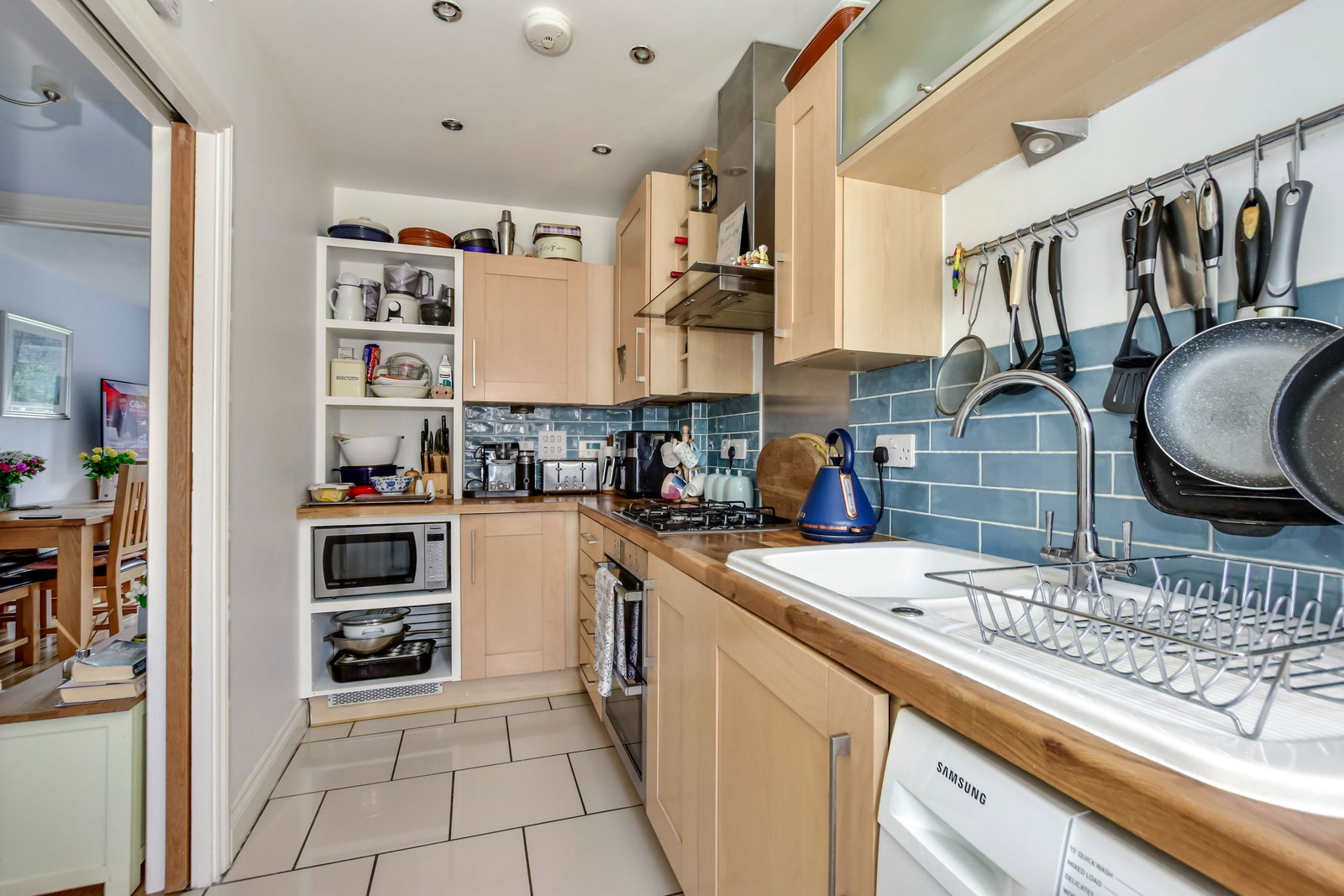 Semi Detached House in Aylesbury