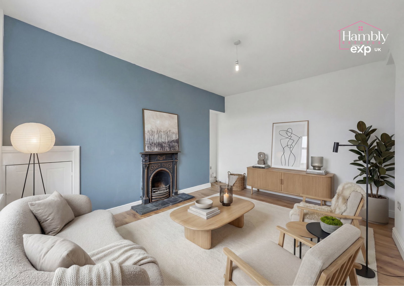 Detached House in Swansea