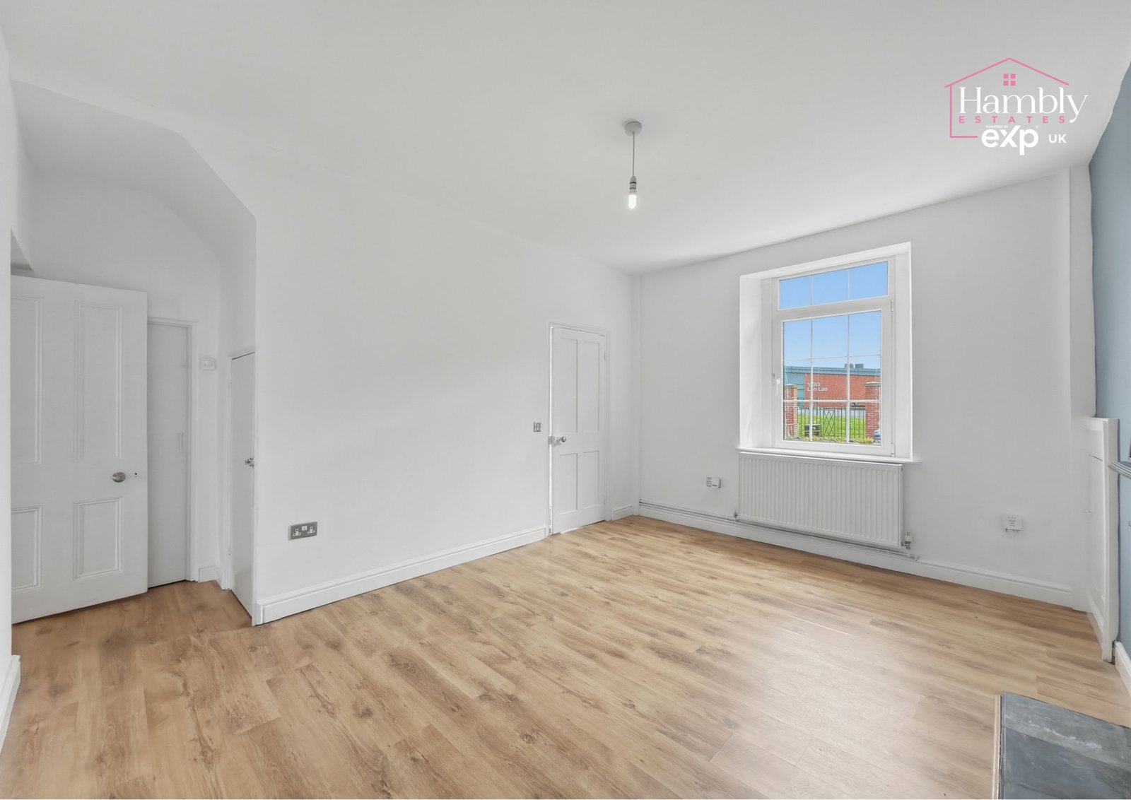 Detached House in Swansea