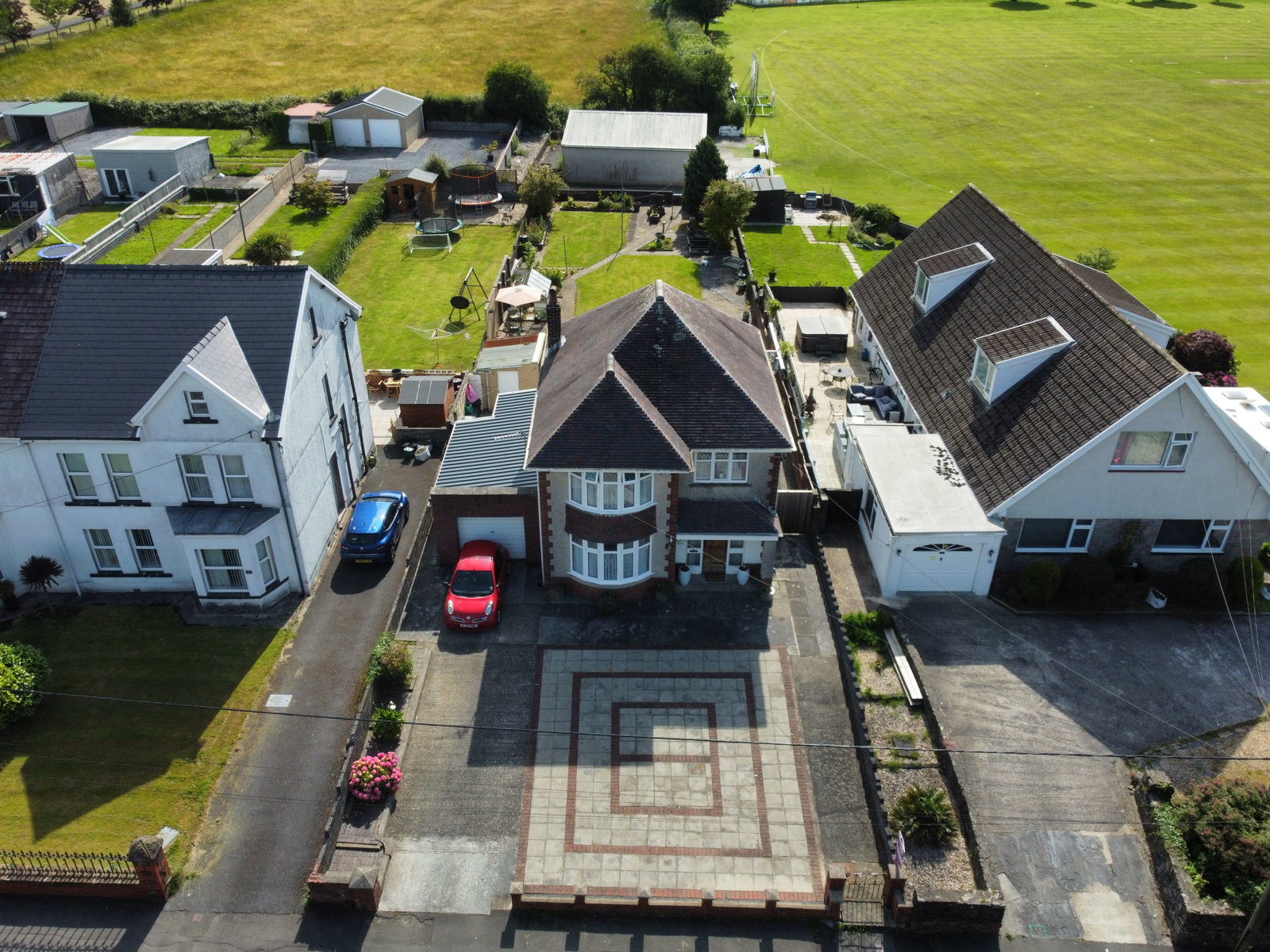 Detached House in Swansea