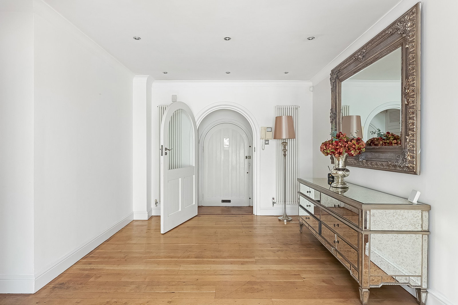 Detached House for sale in Tadworth, Woodland Way, Kingswood, Tadworth, KT20 6NN