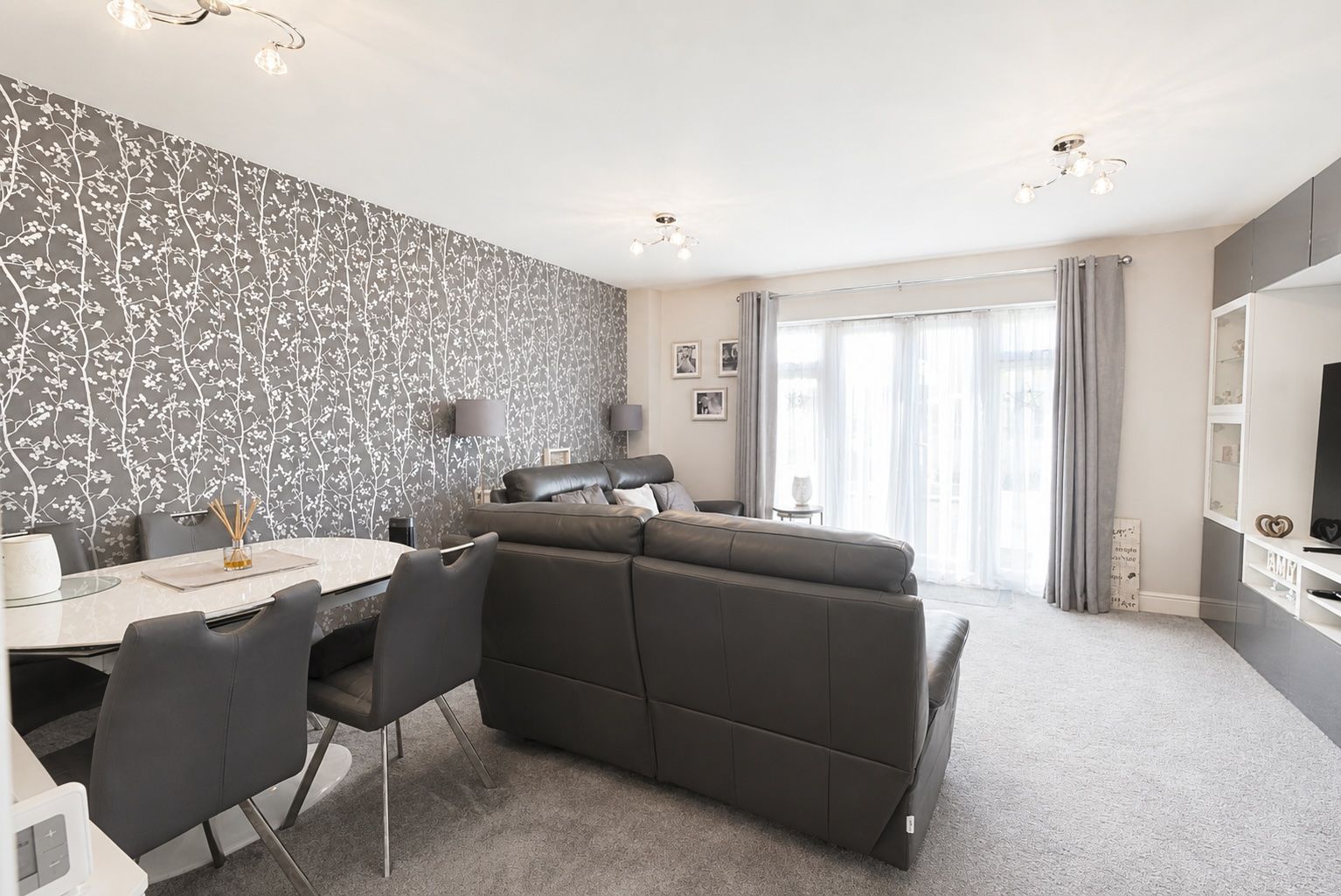 Semi Detached House in Wickford