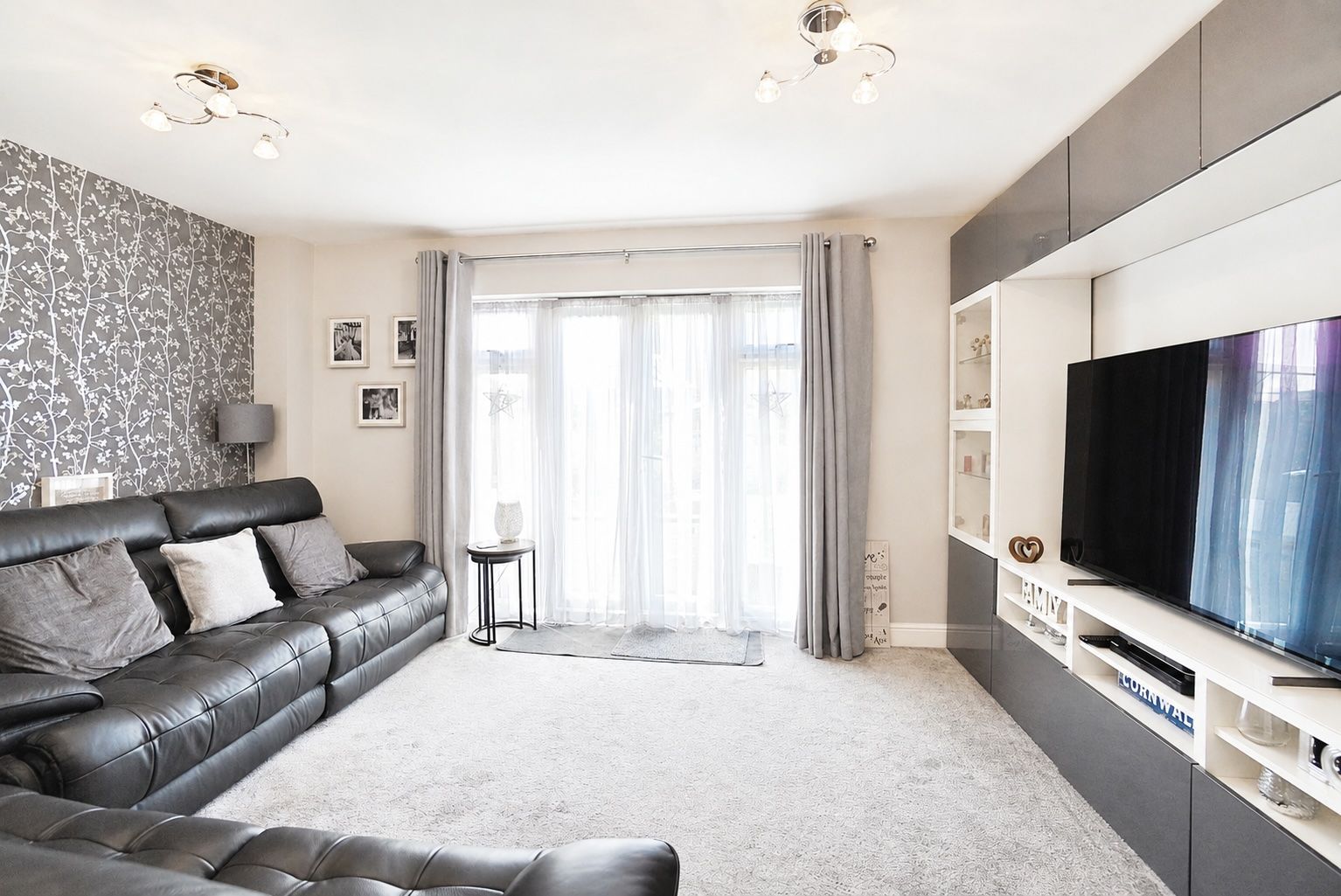 Semi Detached House in Wickford