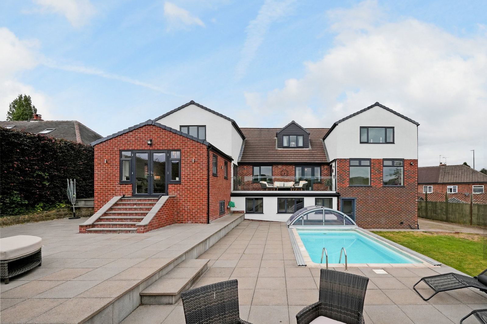 Detached House in Sheffield