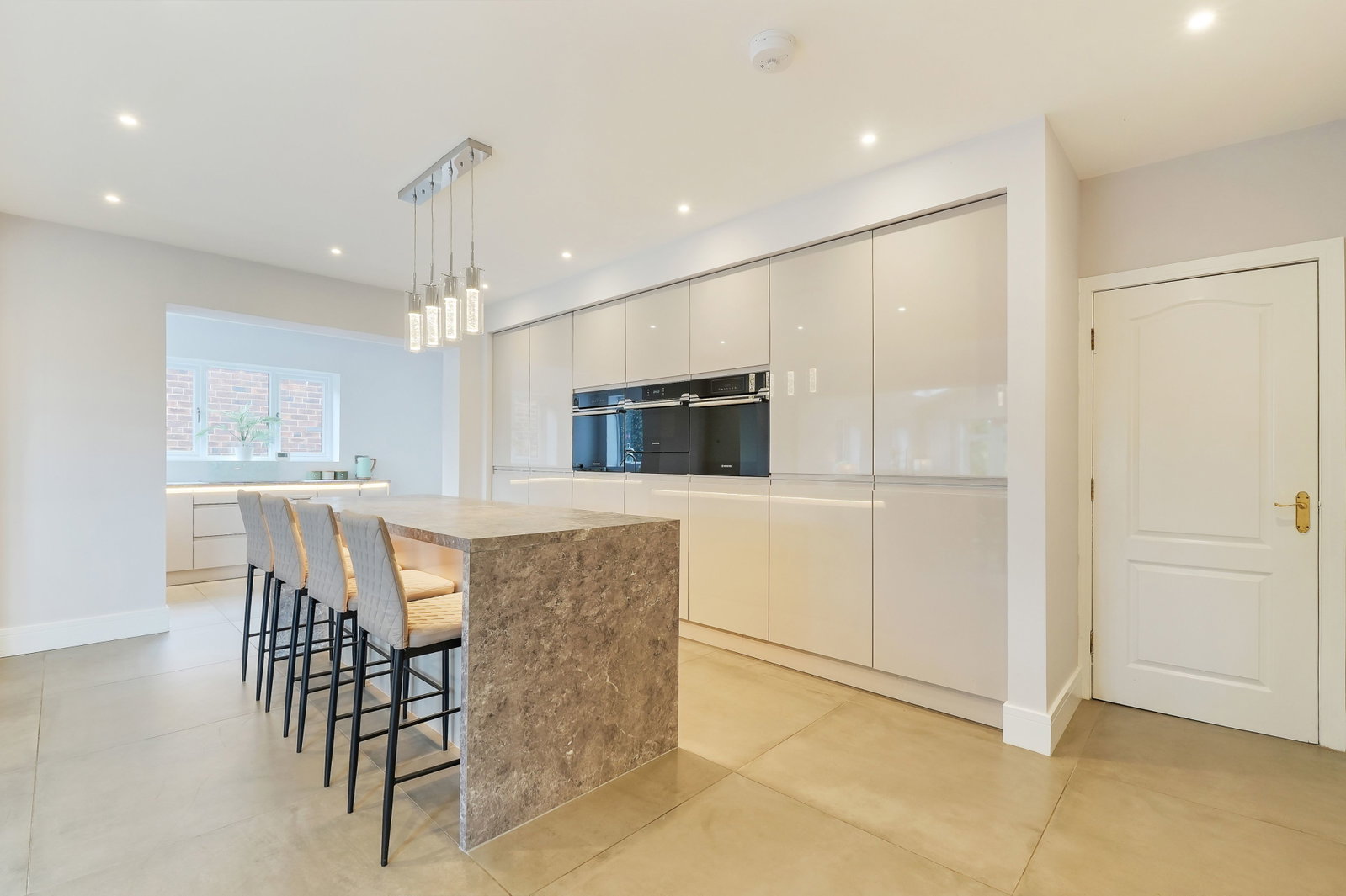 Detached House in Sheffield