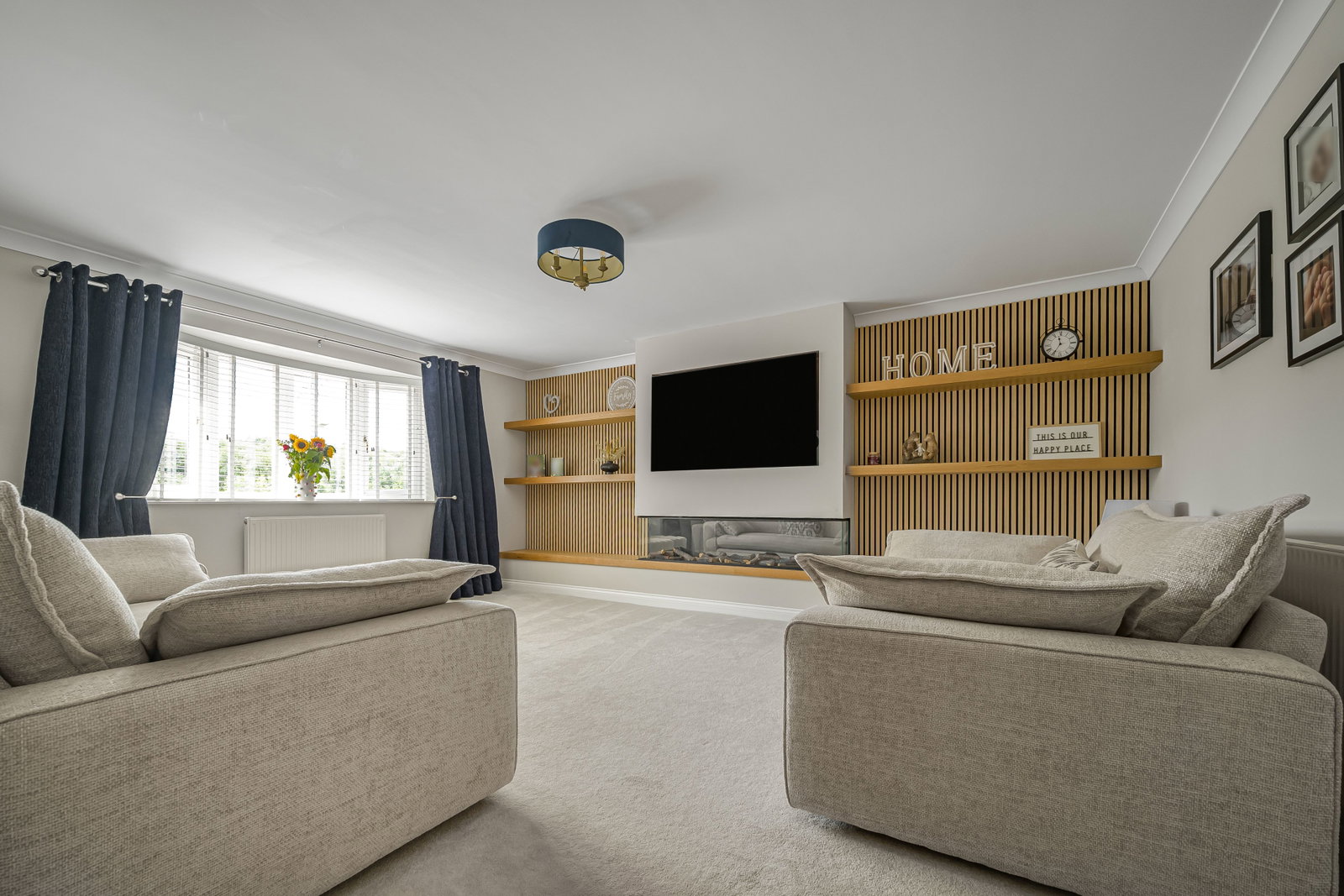 Detached House in Swansea