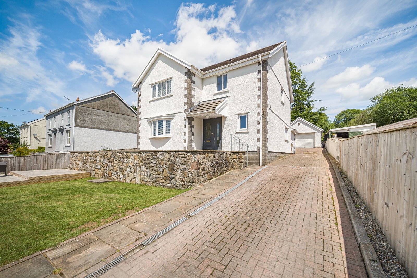 Detached House in Swansea