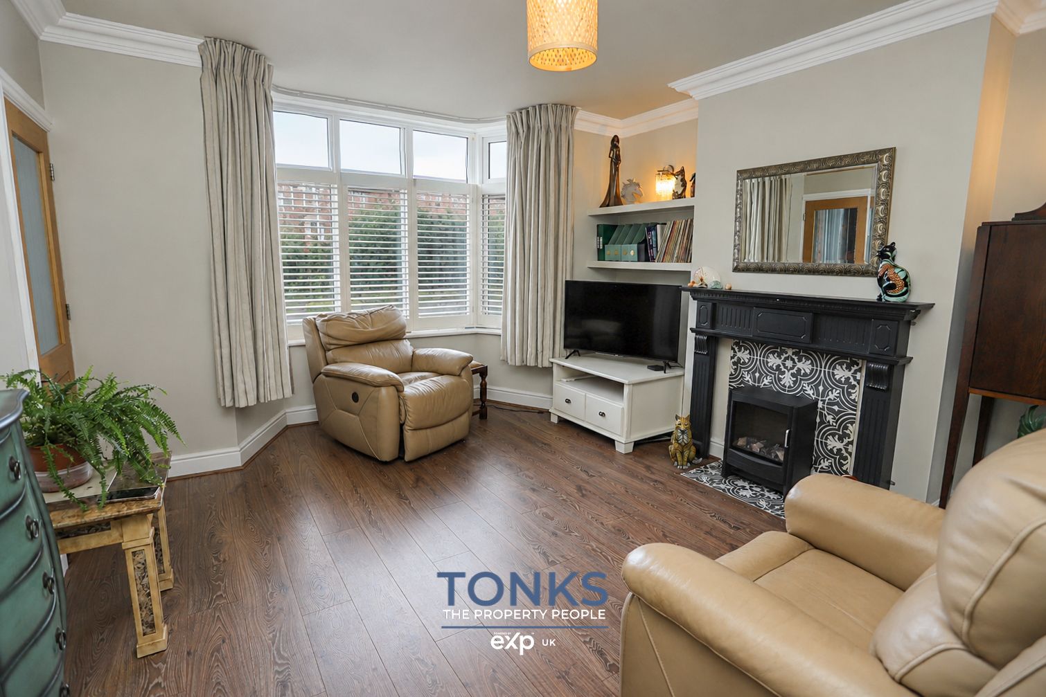 Semi Detached House in Halesowen