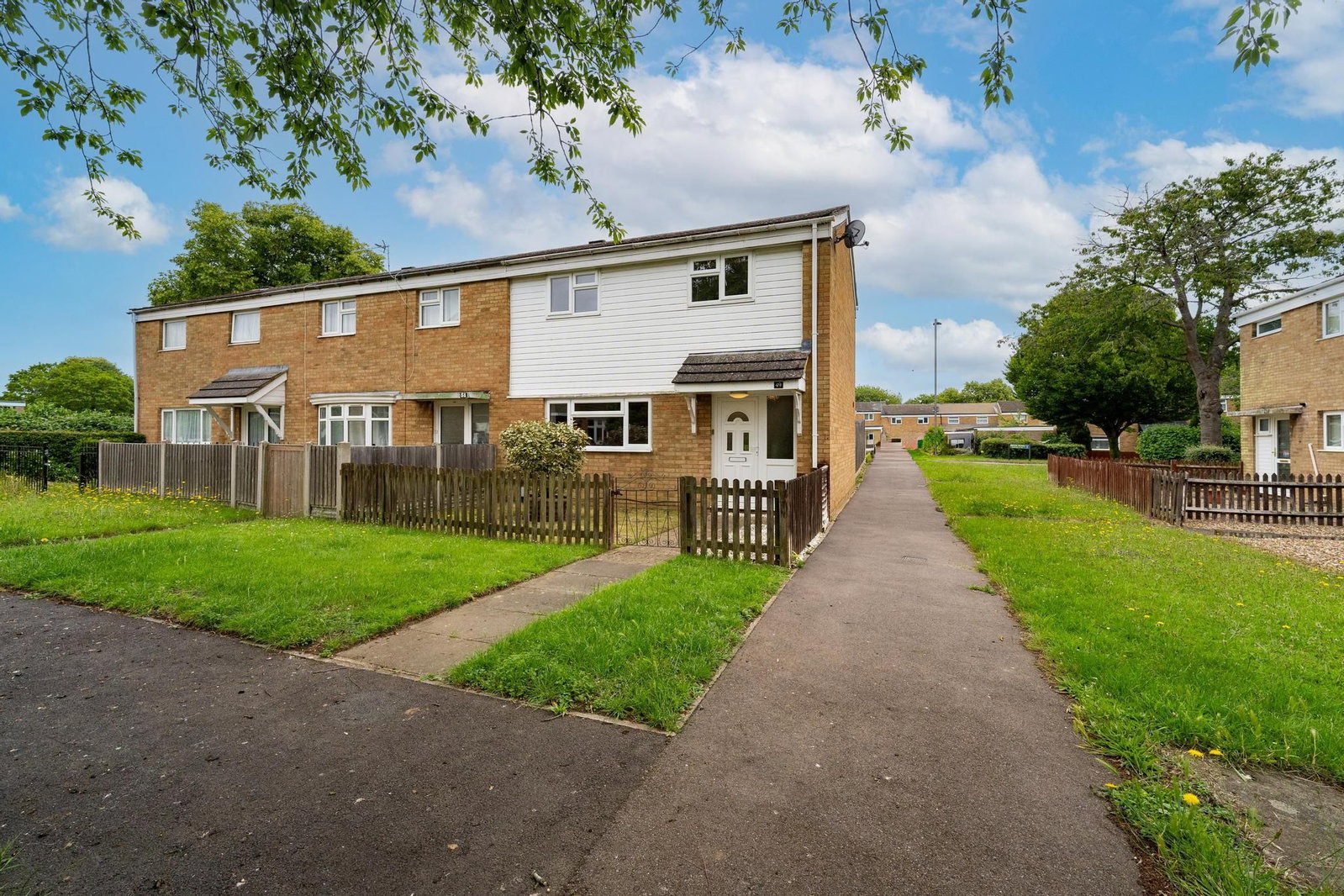 End Of Terrace House in Stevenage