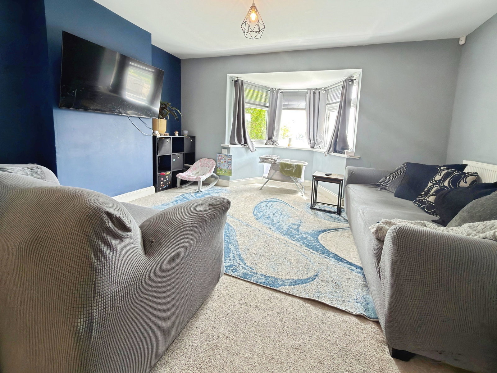 Semi Detached House in Swansea