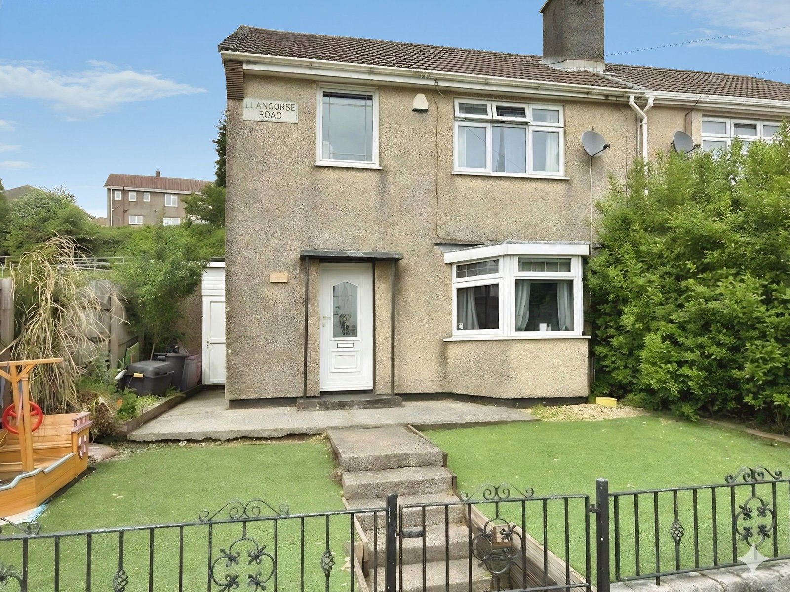 Semi Detached House in Swansea