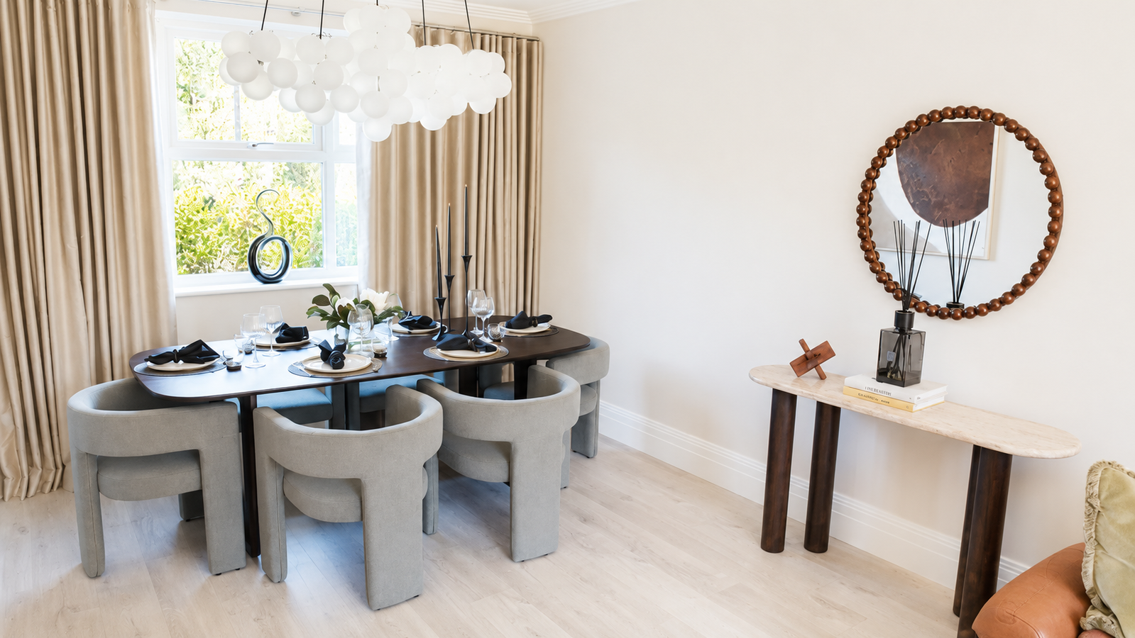 Semi Detached House in Enfield