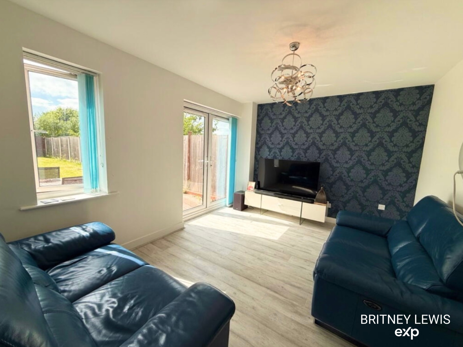 Detached House for sale in Burton-on-trent, Woods Close, Burton-on-Trent, DE15 9BY