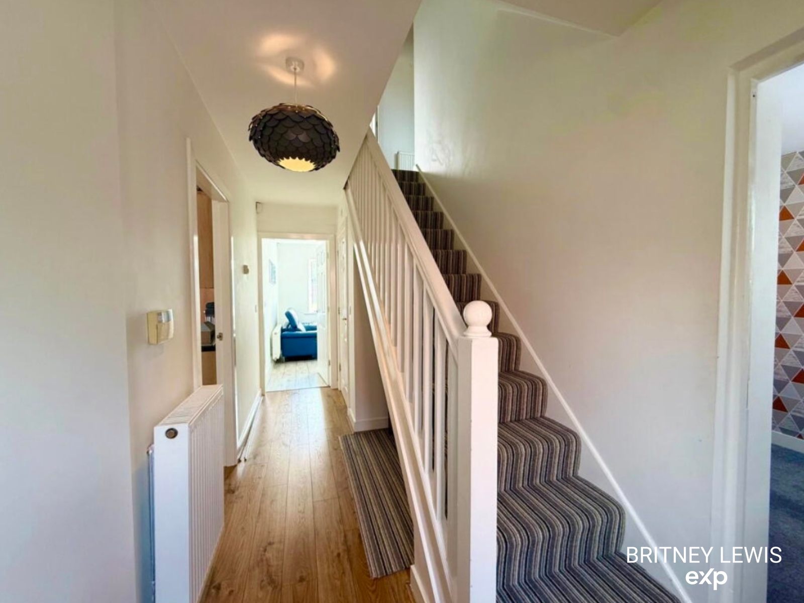 Detached House in Burton-on-trent 5