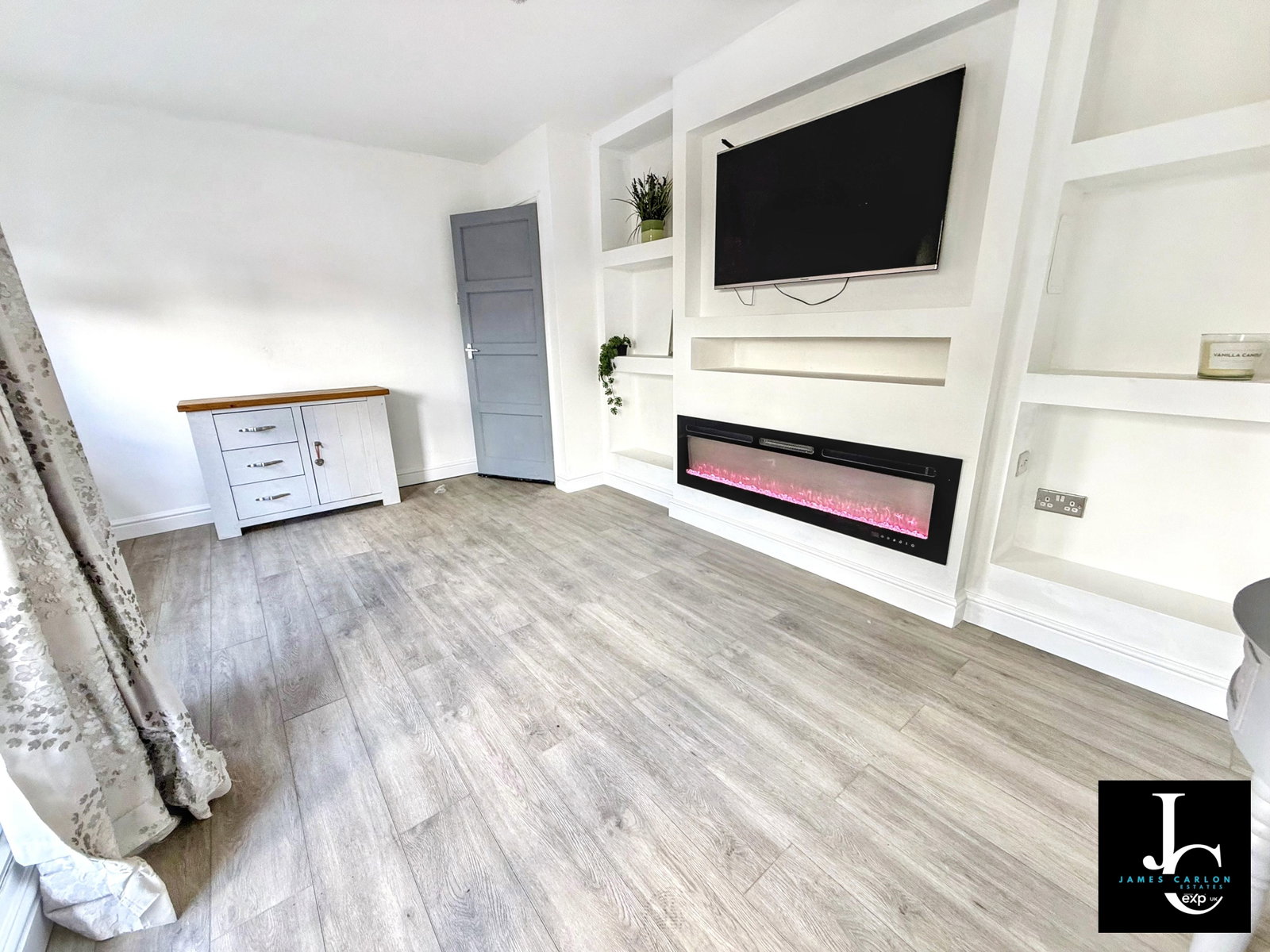 Flat in Telford