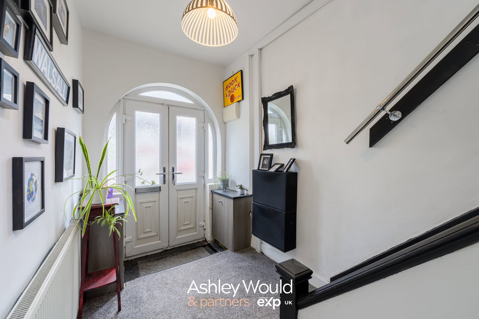 Semi Detached House in Oldbury
