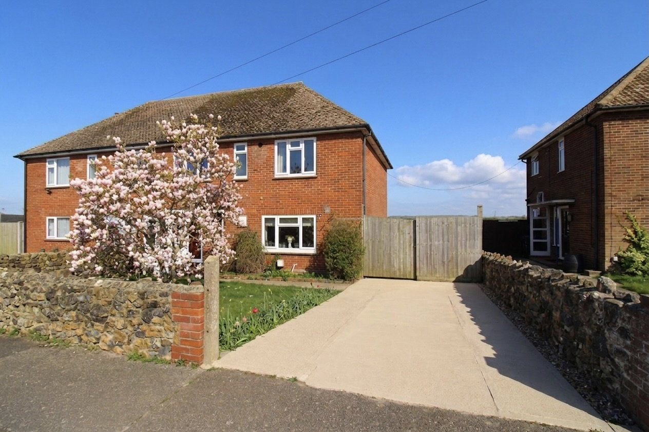 Semi Detached House in Margate