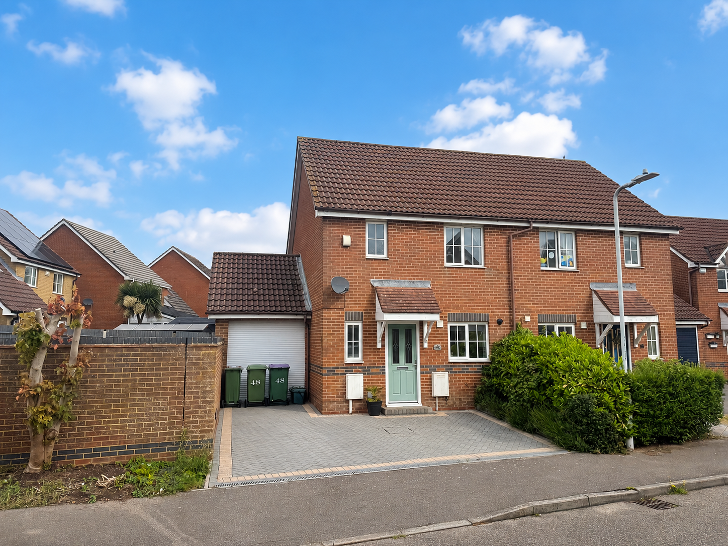 Semi Detached House in Folkestone