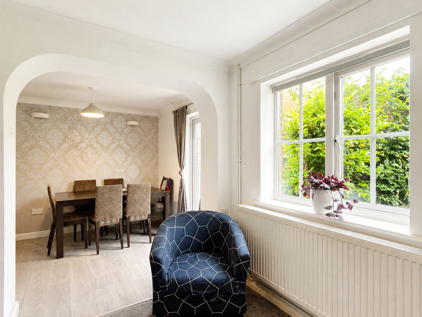 Semi Detached House in Folkestone