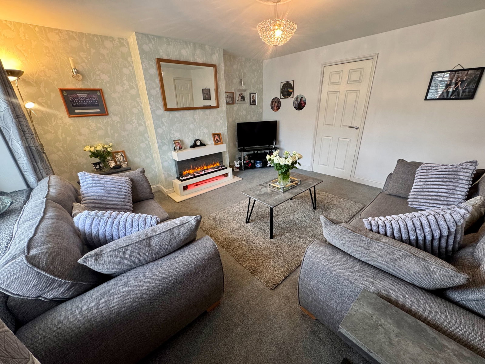 Semi Detached House in Swadlincote