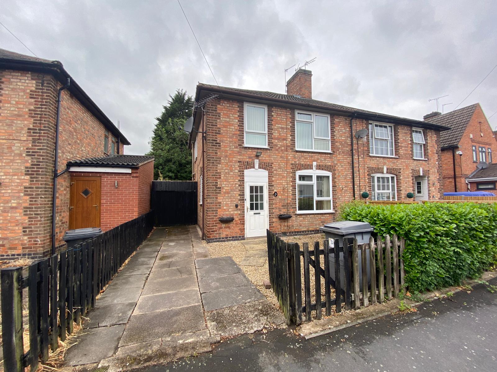 Semi Detached House in Leicester