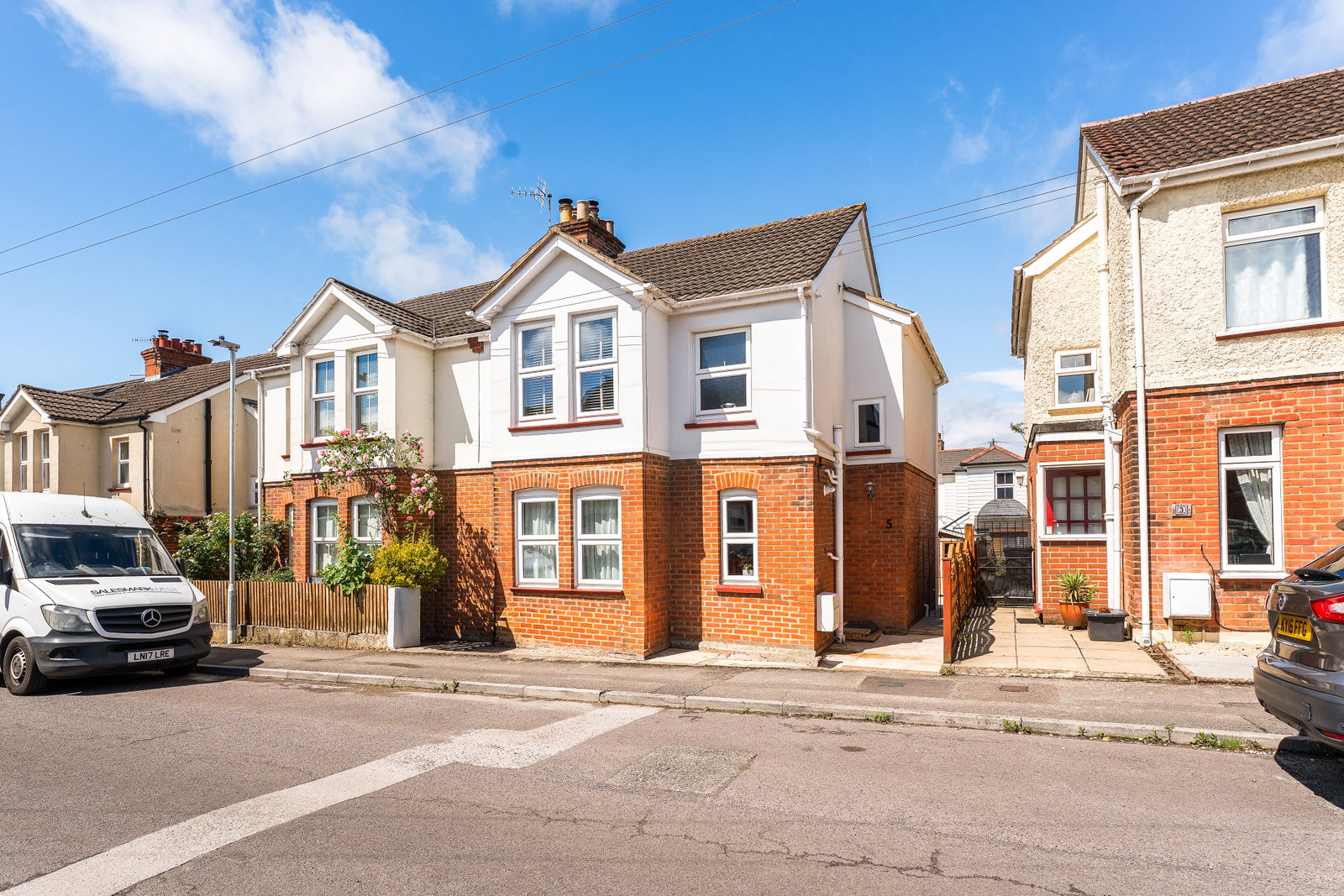 Semi Detached House in Salisbury