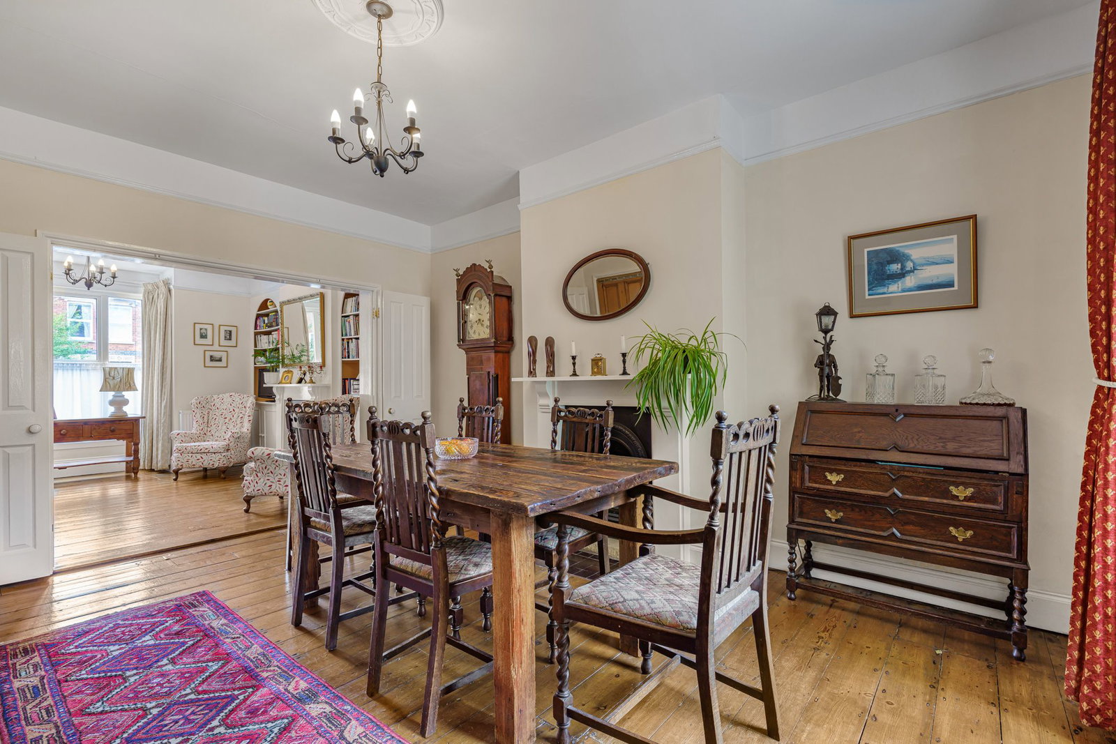 Semi Detached House in Cheltenham