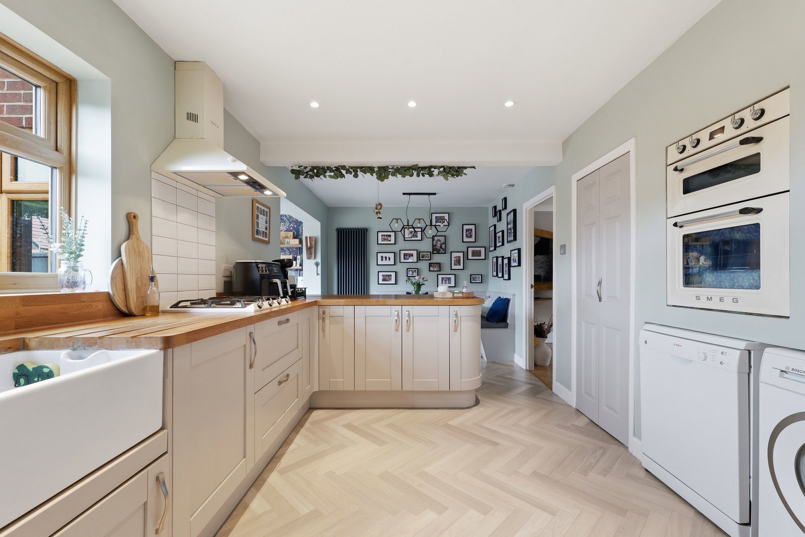 Detached House in Nottingham 4