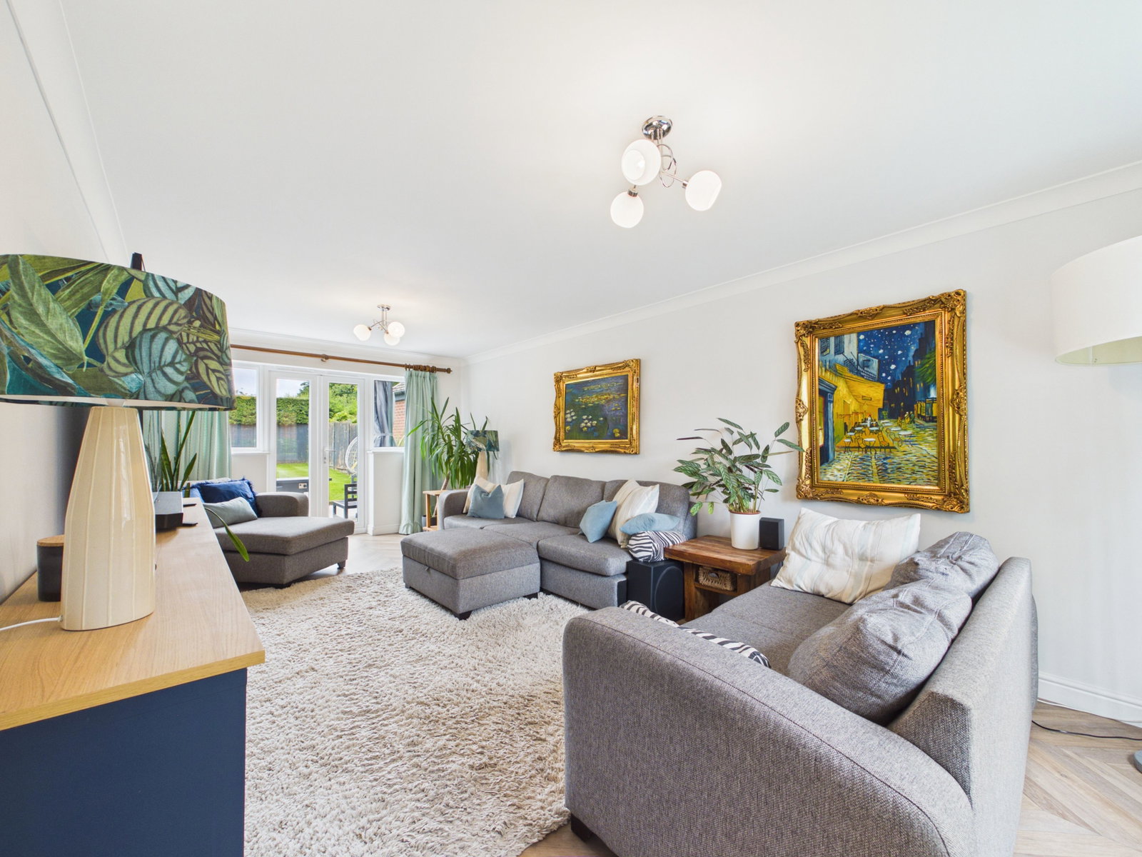 Detached House in Telford