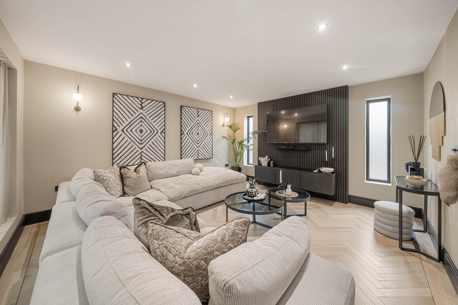 Detached House in Halifax