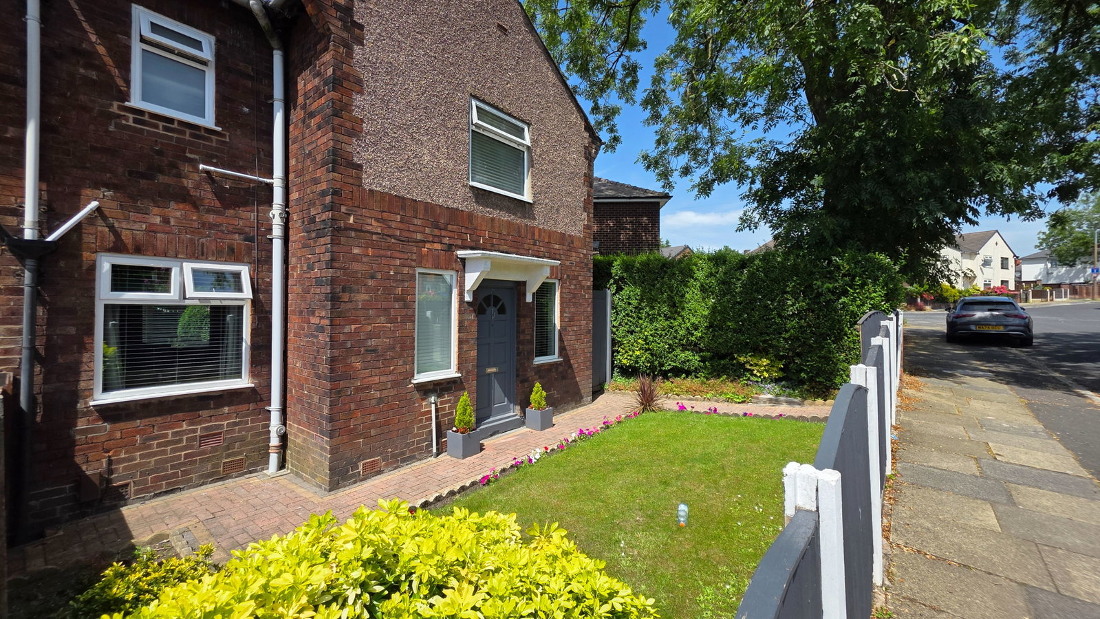 Semi Detached House in Manchester