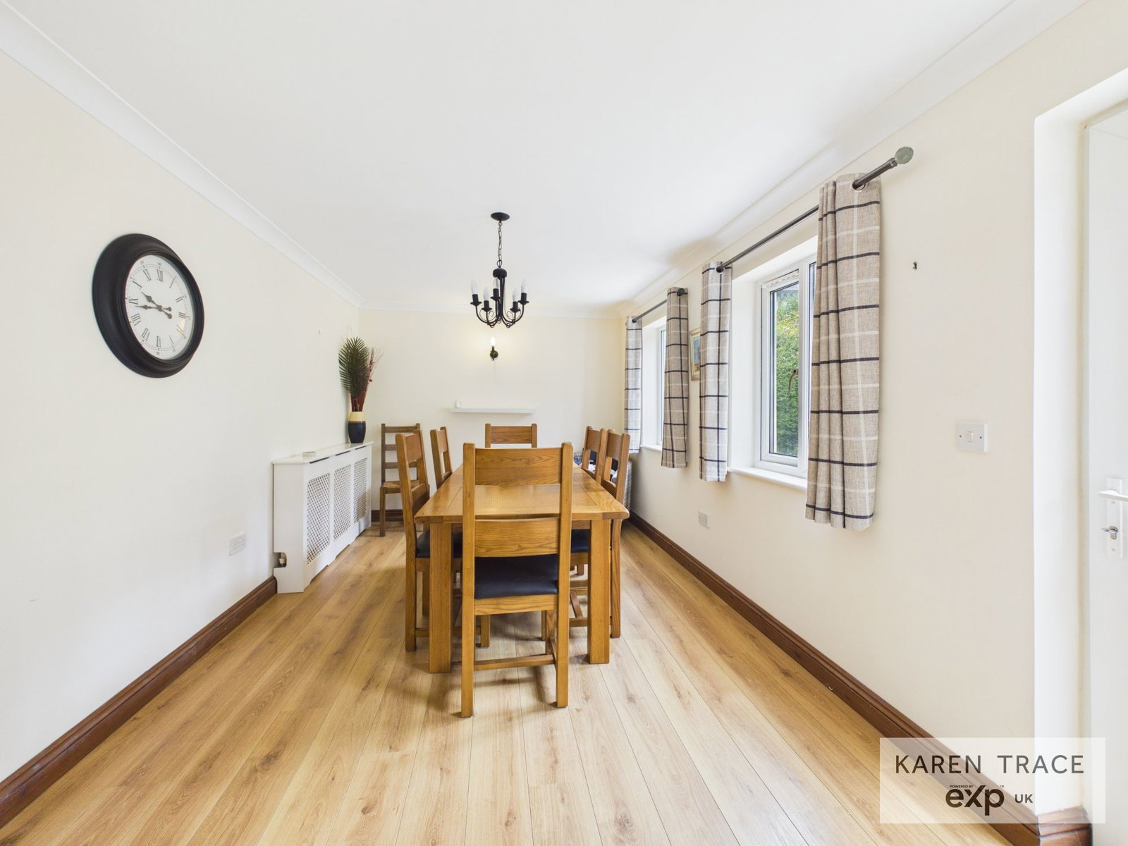 Detached House for sale in Par, Churchfield Place, St Blazey, PL24, 1662 m²