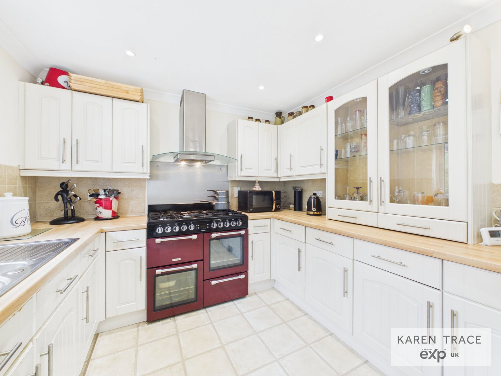 Detached House for sale in Par, Churchfield Place, St Blazey, PL24, 1662 m²