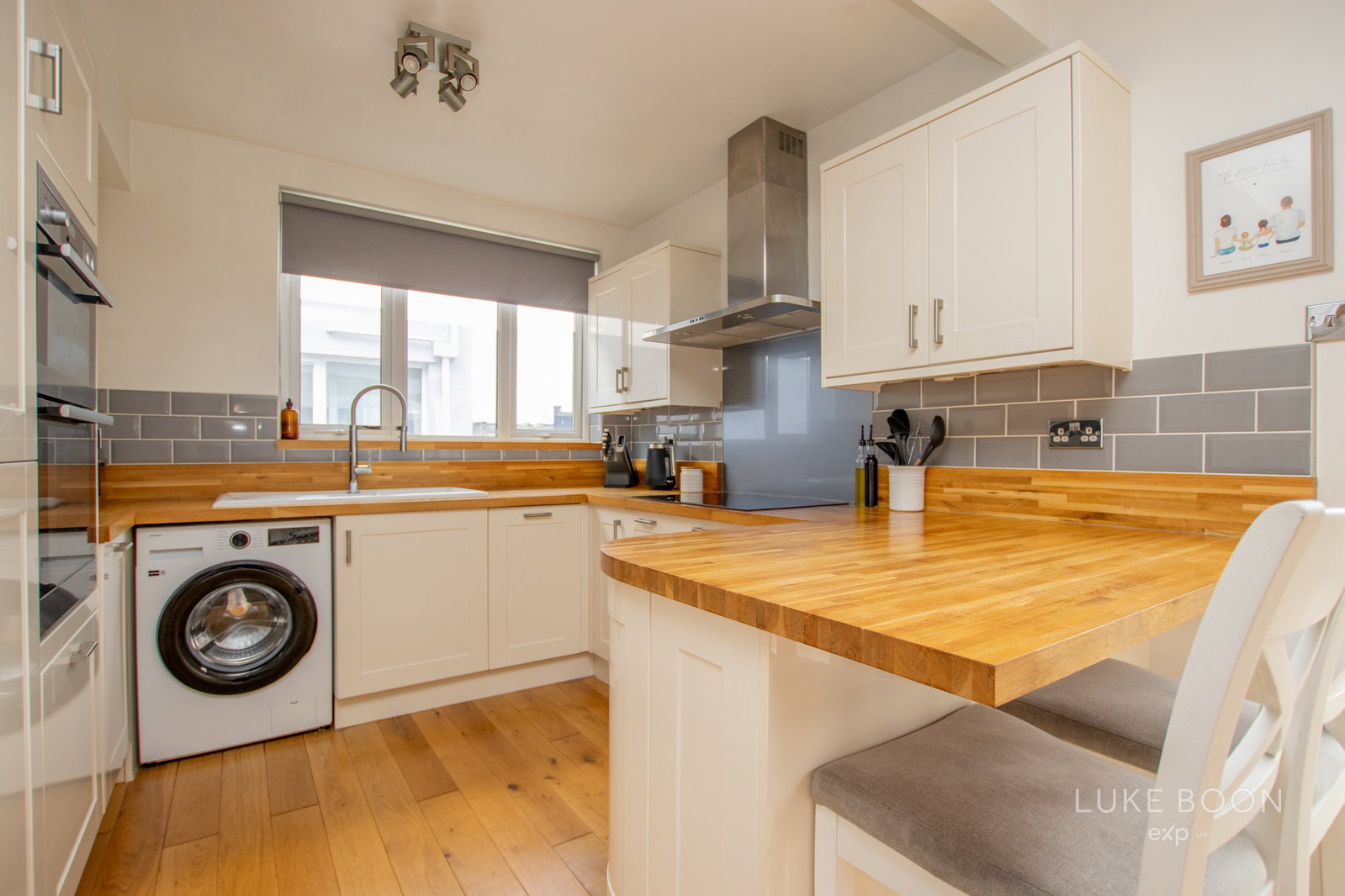 Semi Detached House for sale in Plymouth, Lynwood Avenue, Plympton, PL7 4SQ, 1123 m²