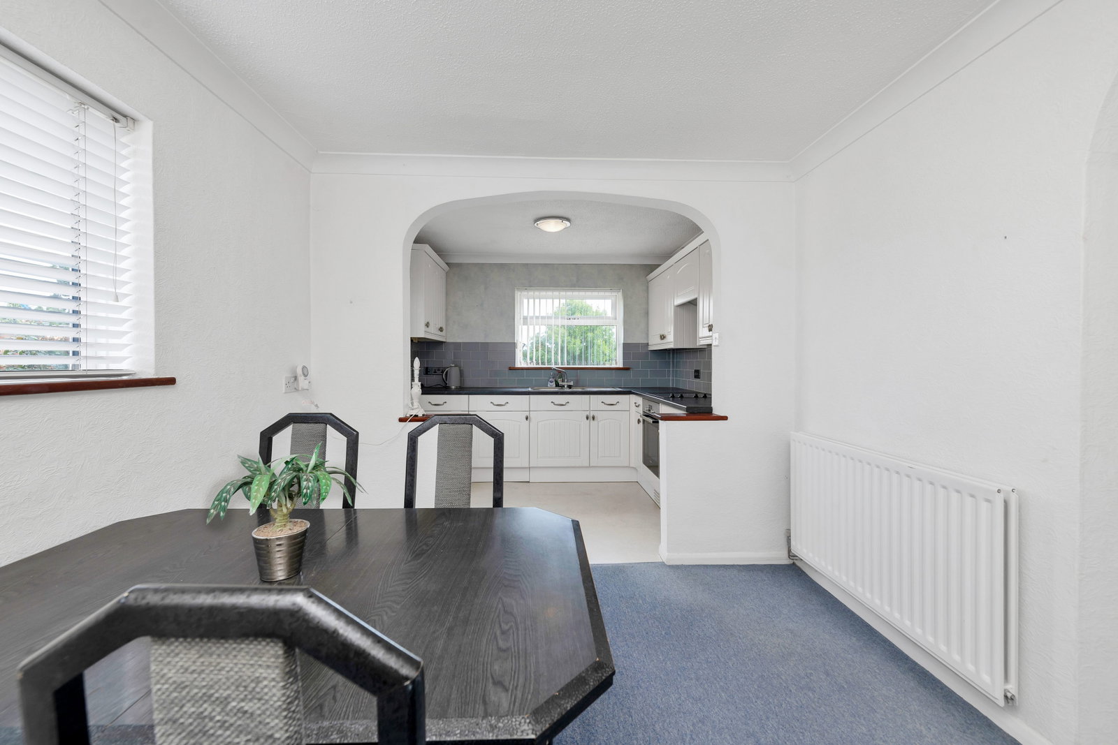 Semi Detached House in Kettering