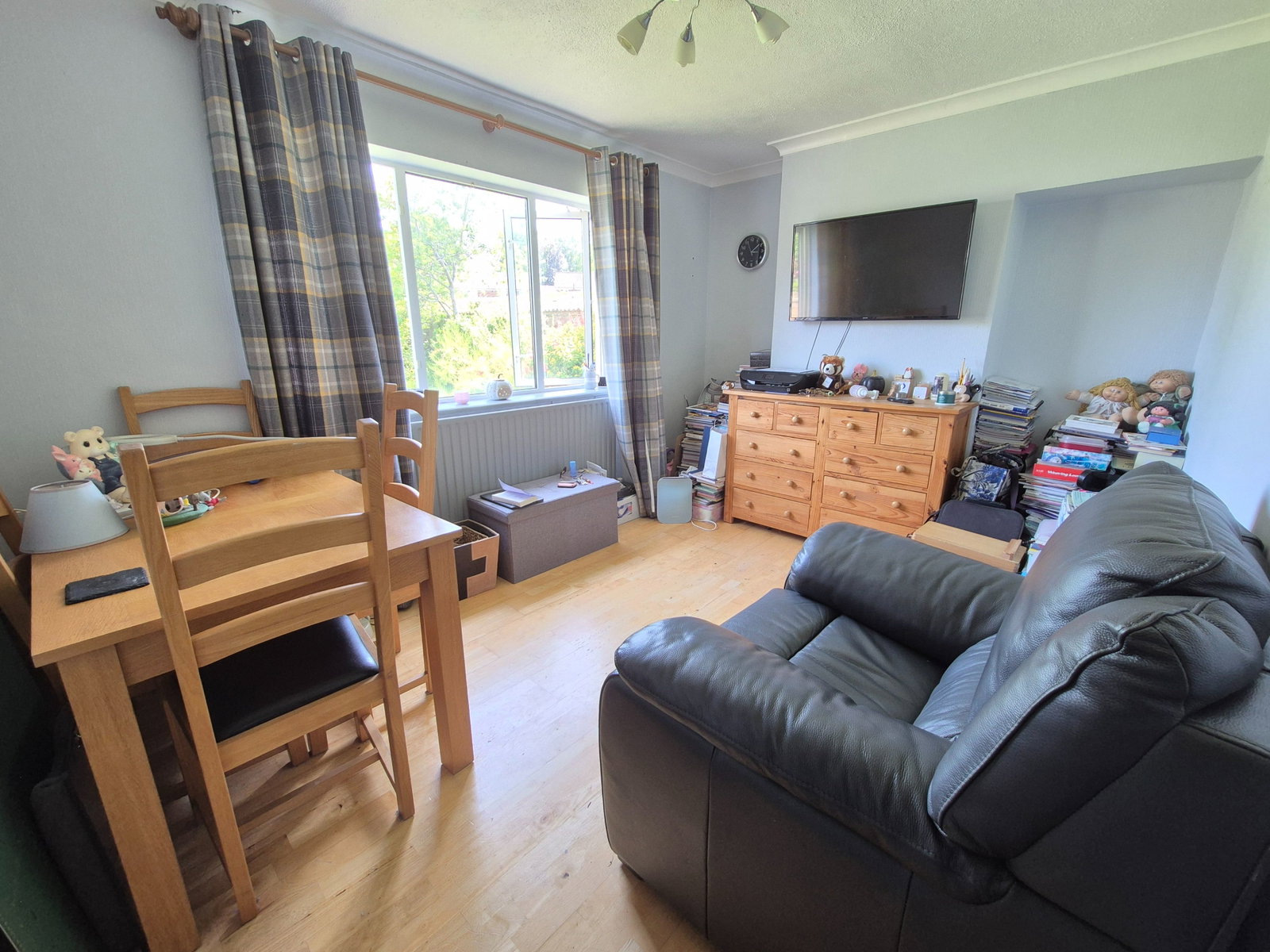 Semi Detached House in Dunstable