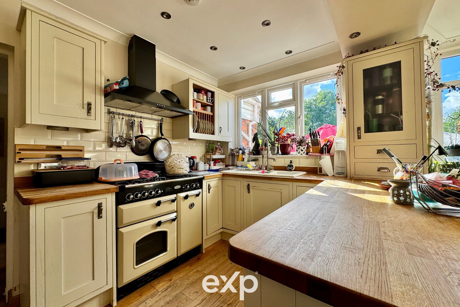 Semi Detached House in Solihull