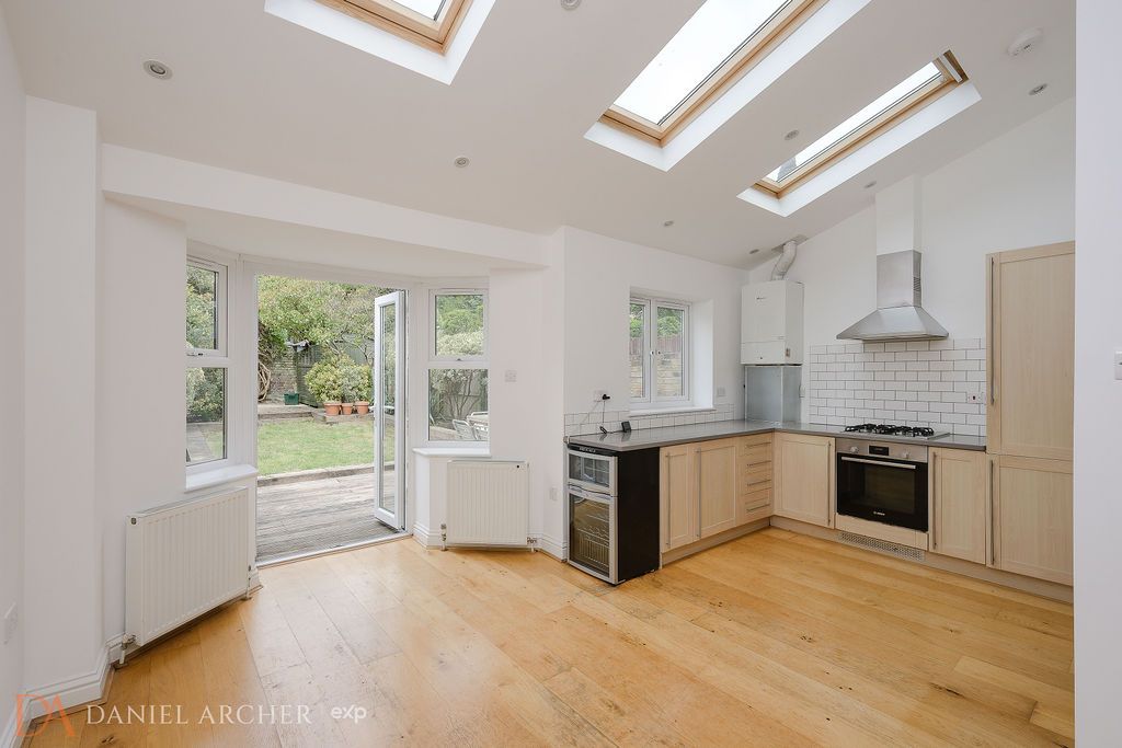 Terraced House in London 3