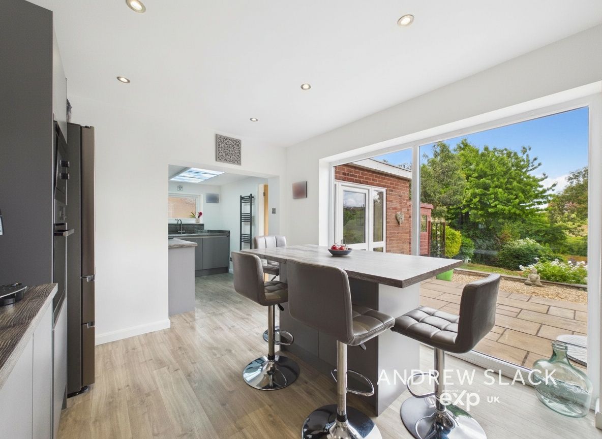 Detached House in Mansfield