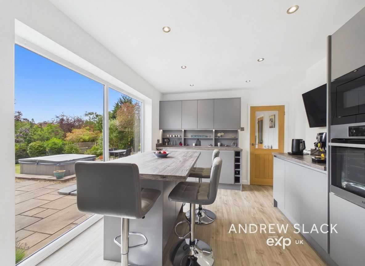 Detached House in Mansfield